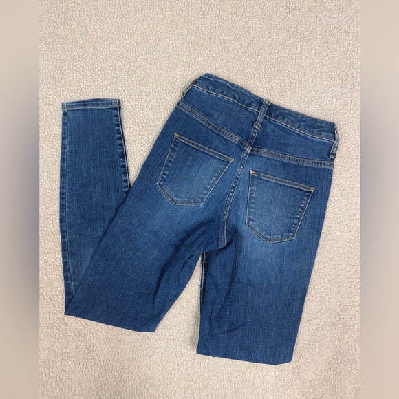 Universal Thread Jeans - Picture 2 of 2